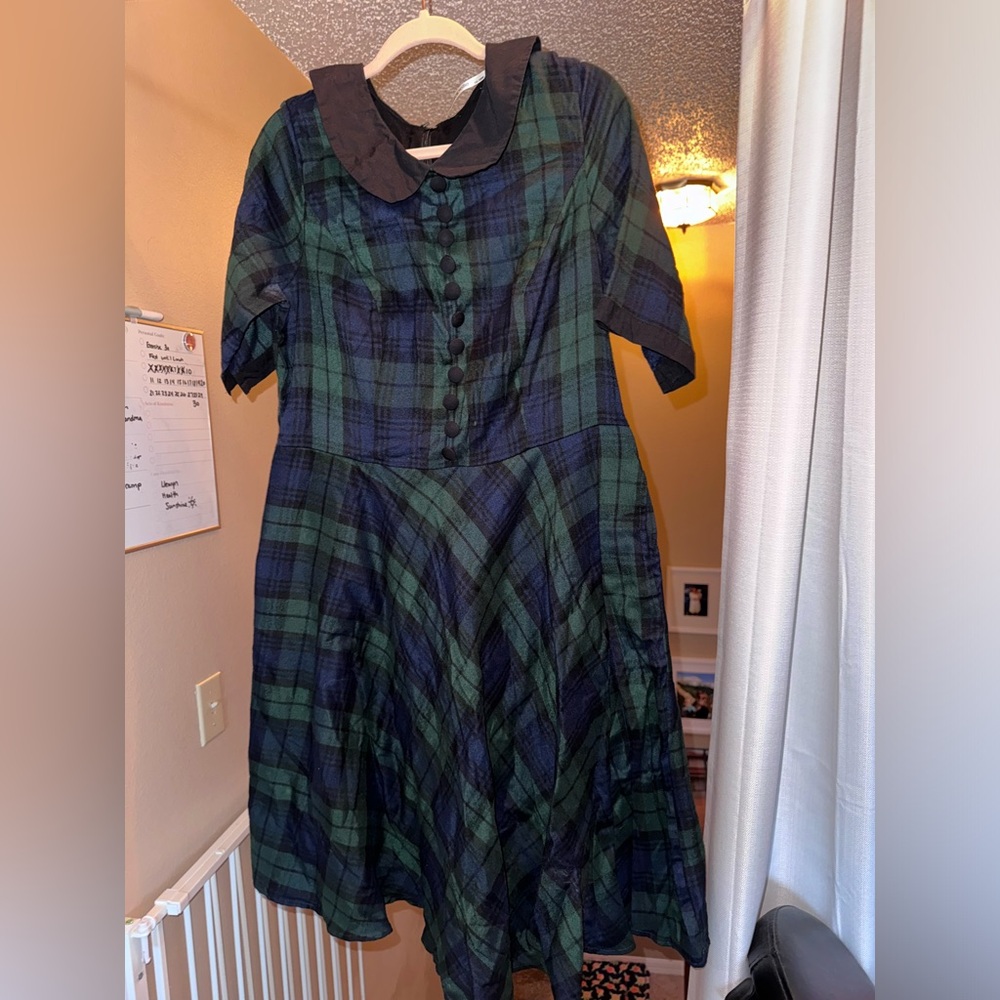 Eshakti 3/4 sleeve plaid dress